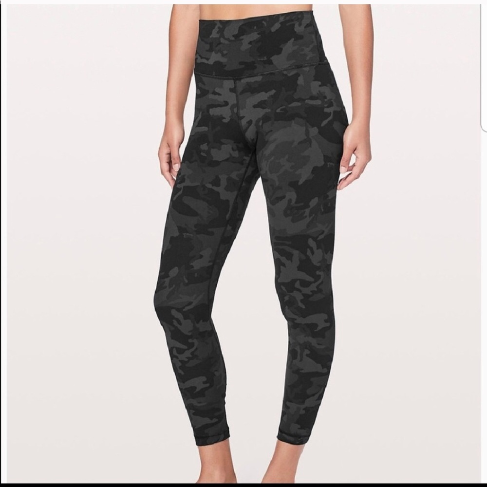 NWT Camo Align Lululemon leggings